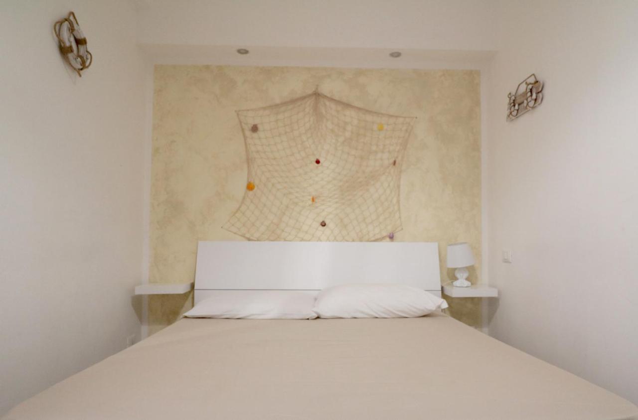 B&B I 100 Passi Gaeta Buitenkant foto